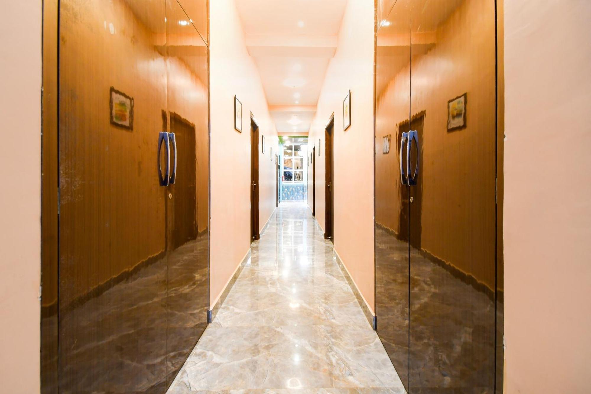 Hotel O M H Club And Resorts Ranchi Exterior photo
